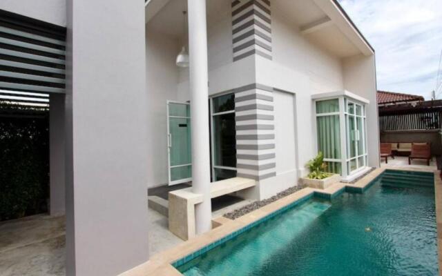 Paknampran 2 Bedrooms Pool Villa