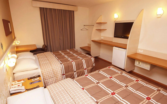 Hotel 10 Itajai