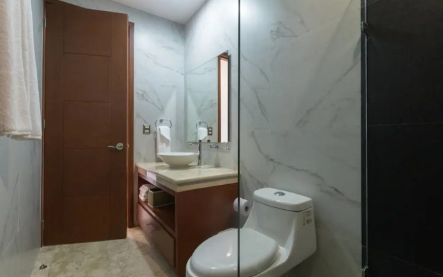 Menesse 205 by CocoBR