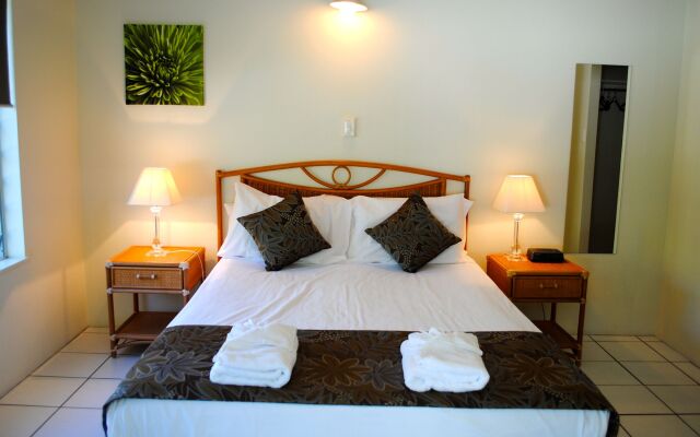 Seascape Holiday at the Queenslander