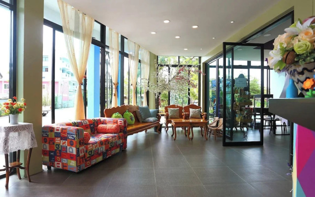 ToffyHome Hotel
