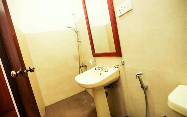 Kandy Regal Lake View Hotel