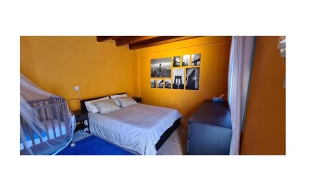 Lovely 1-bedroom rental with ensuite and parking.