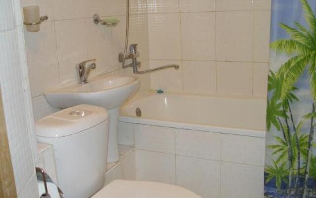 Lessor Centre Apartments