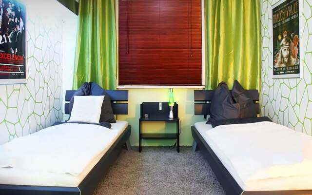 Helioslounge