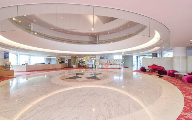 Spring Golf and Art Resort Awaji