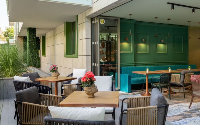 Tomis Garden Aparthotel Bucharest