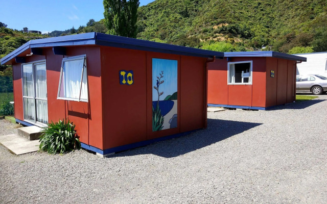 Waikawa Bay Holiday Park