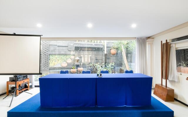 OYO 3809 Dalaga Biru Gedung 2
