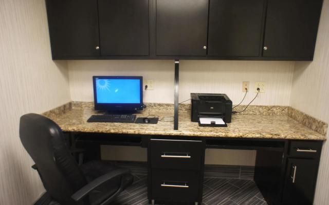 La Quinta Inn And Suites Conway