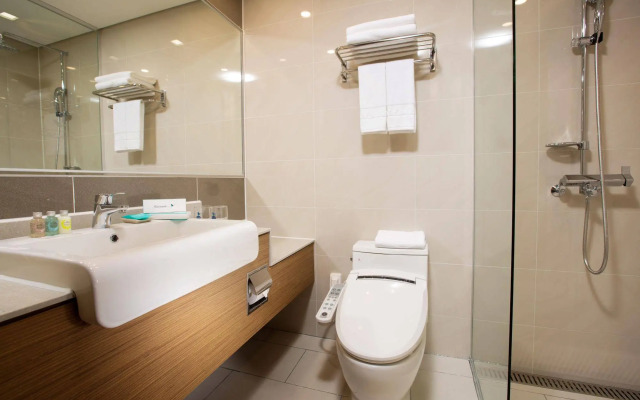 Hotel Whistlelark Jeju