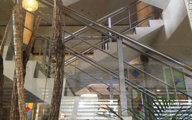 Imerex Plaza Hotel