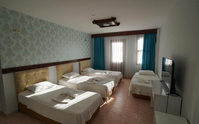 Arden Hotel