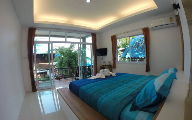 Moon Beach Resort