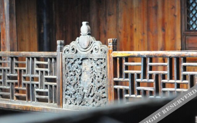 Houtang Holiday Manor