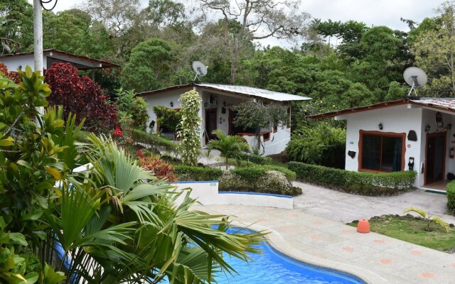 Piedras Blancas Lodge