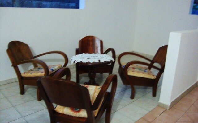Apartment With 2 Bedrooms In Port Louis With Enclosed Garden And Wifi 3 Km From The Beach