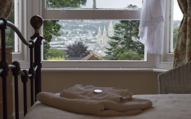 Donnington Guest House