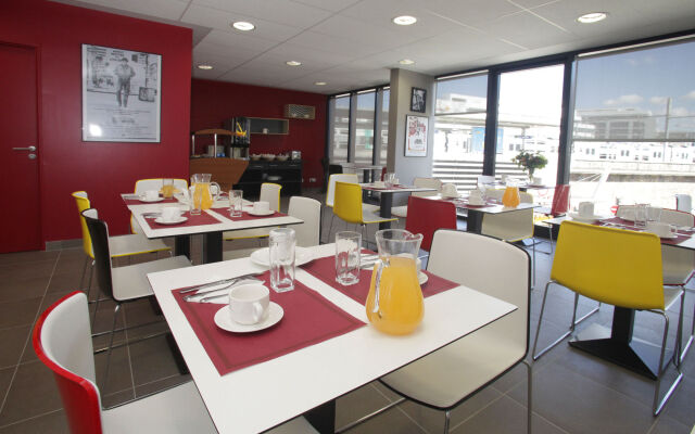 Appart'hôtel Odalys City Campus - Paris Rueil Malmaison
