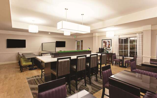 La Quinta Inn & Suites by Wyndham Santa Clarita - Valencia