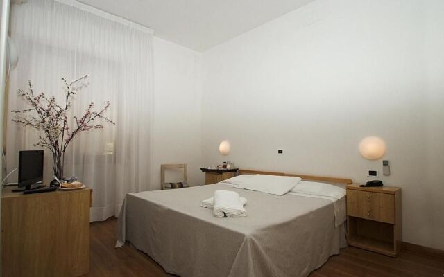 Hotel Mediterraneo