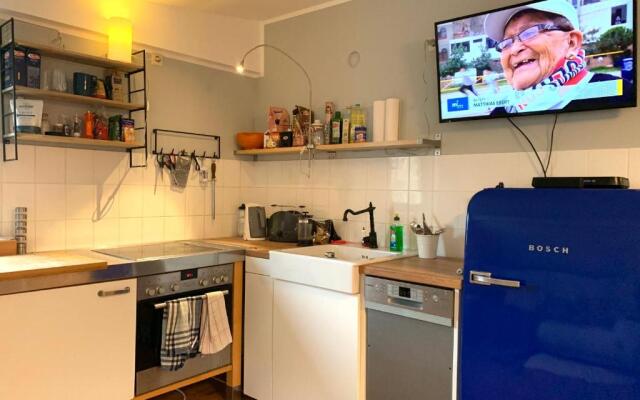 Hinterhaus Apartment No1