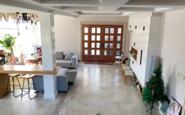 Zhujiajian Half-Day Leisure Homestay
