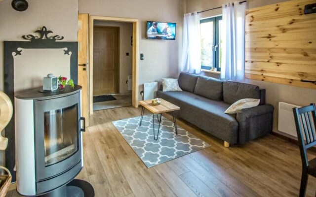 Amazing Home in Lopuszna With Wifi and 2 Bedrooms