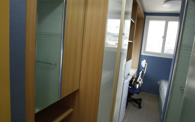 The Core Albergue - Hostel