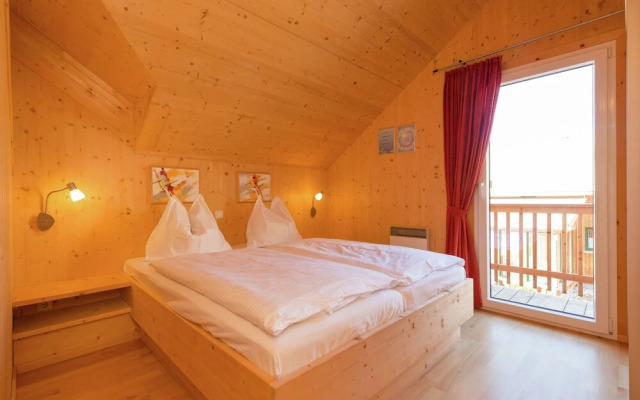 Luxurious Chalet in Hohentauern With Jacuzzi Near Lake