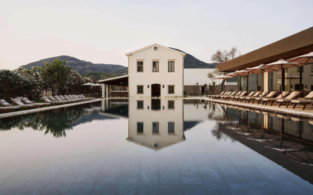 The Olivar Suites