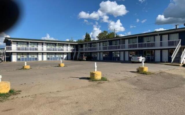 Raven Motor Inn