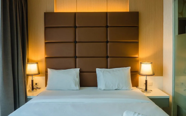 Luxurious 1BR At Dago Suites Apartment