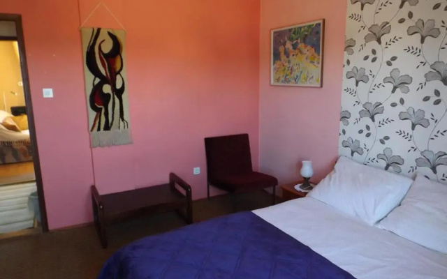 Guest House Raukar