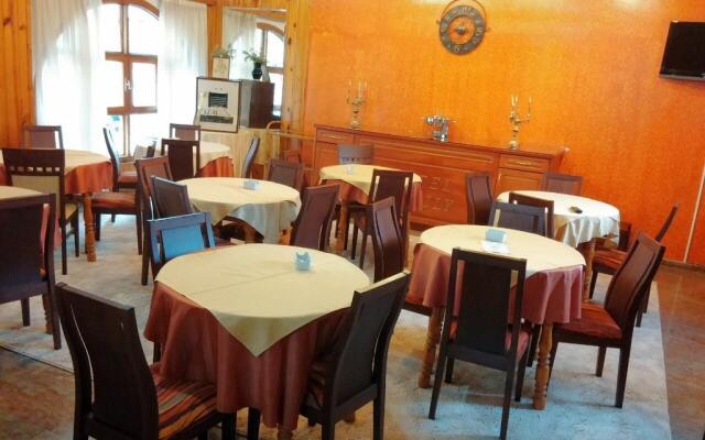 Hotel Marily