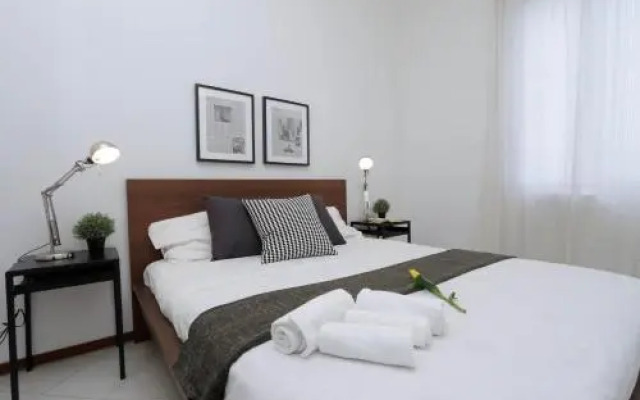 Central San Lorenzo Apartment