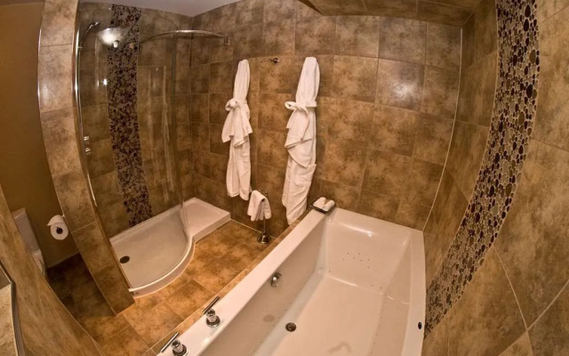 Best Western Plus Nor' Wester Hotel & Conference Centre