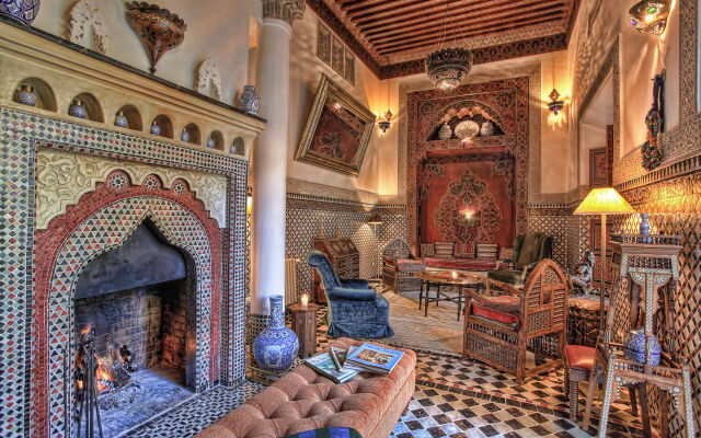 Riad Kaiss by Anika