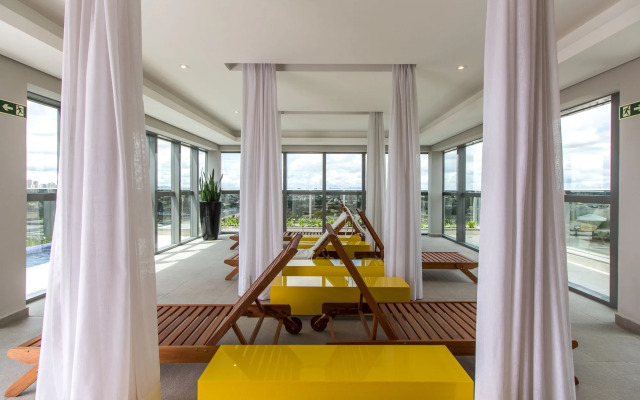 7th Avenue Oxford Residence