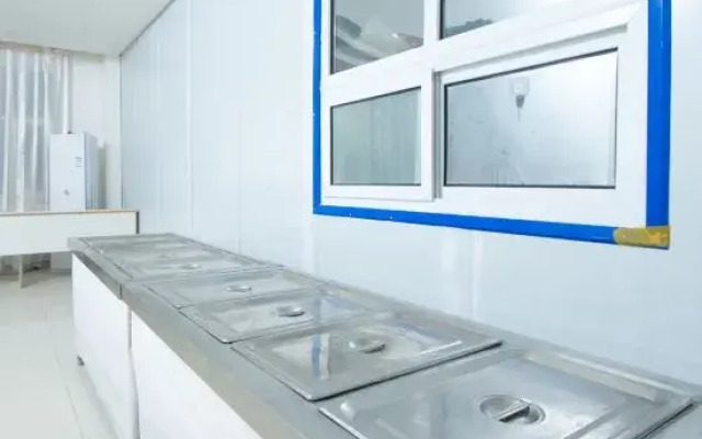 Ruoqiang holiday inn