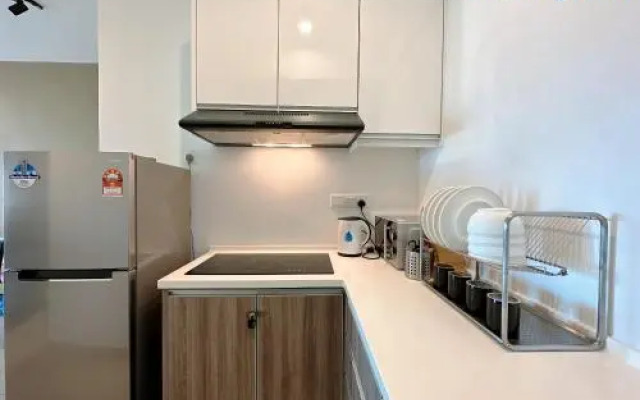 H2H - Neo Casual - Majestic Ipoh Town Center - 8pax