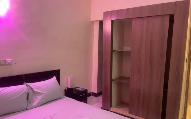 Hotel Divines Graces Residence Inn