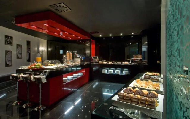 Hotel Vincci Vía 66