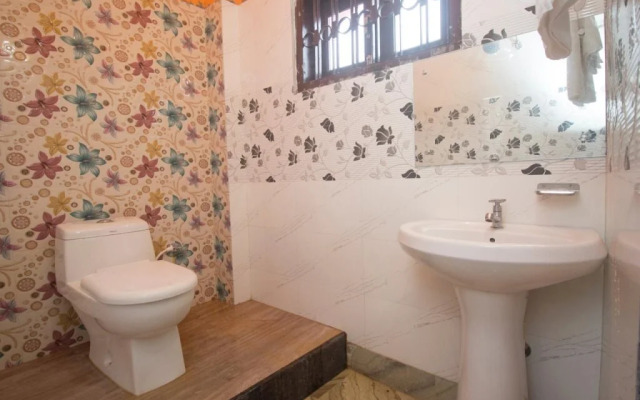 OYO 19815 Krishna Guest House