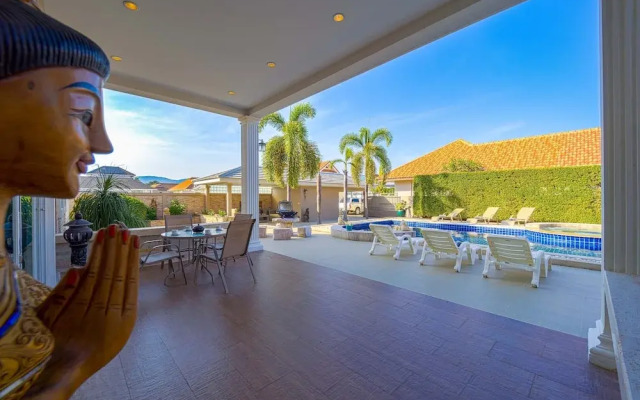 Luxurious 5-Bed Private Pool Villa - PV6