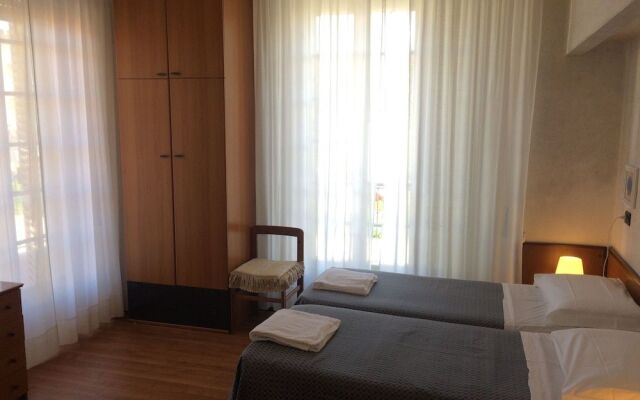 Hotel Perla Del Mare