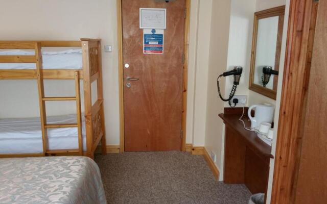 Gatwick Cambridge Hotel