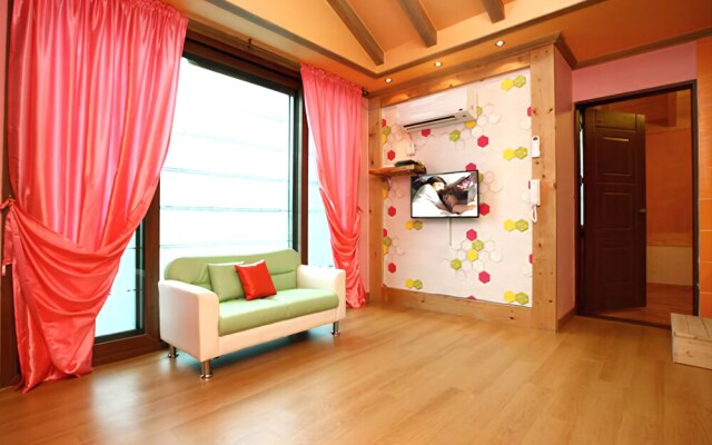 Gyeongju Healing Pension