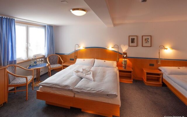 Familien-Hotel Krone Brülisau GmbH
