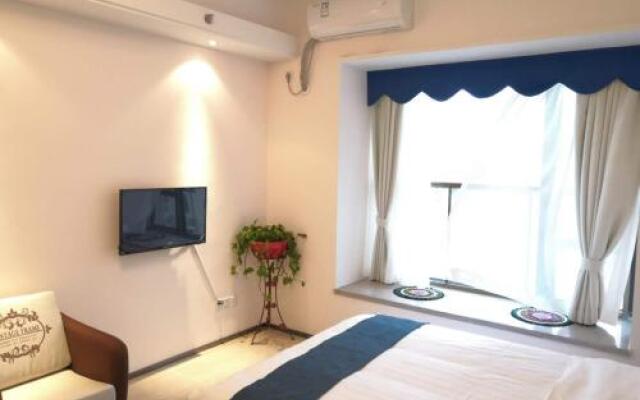 Xin Yue Zhi Lv Hotel